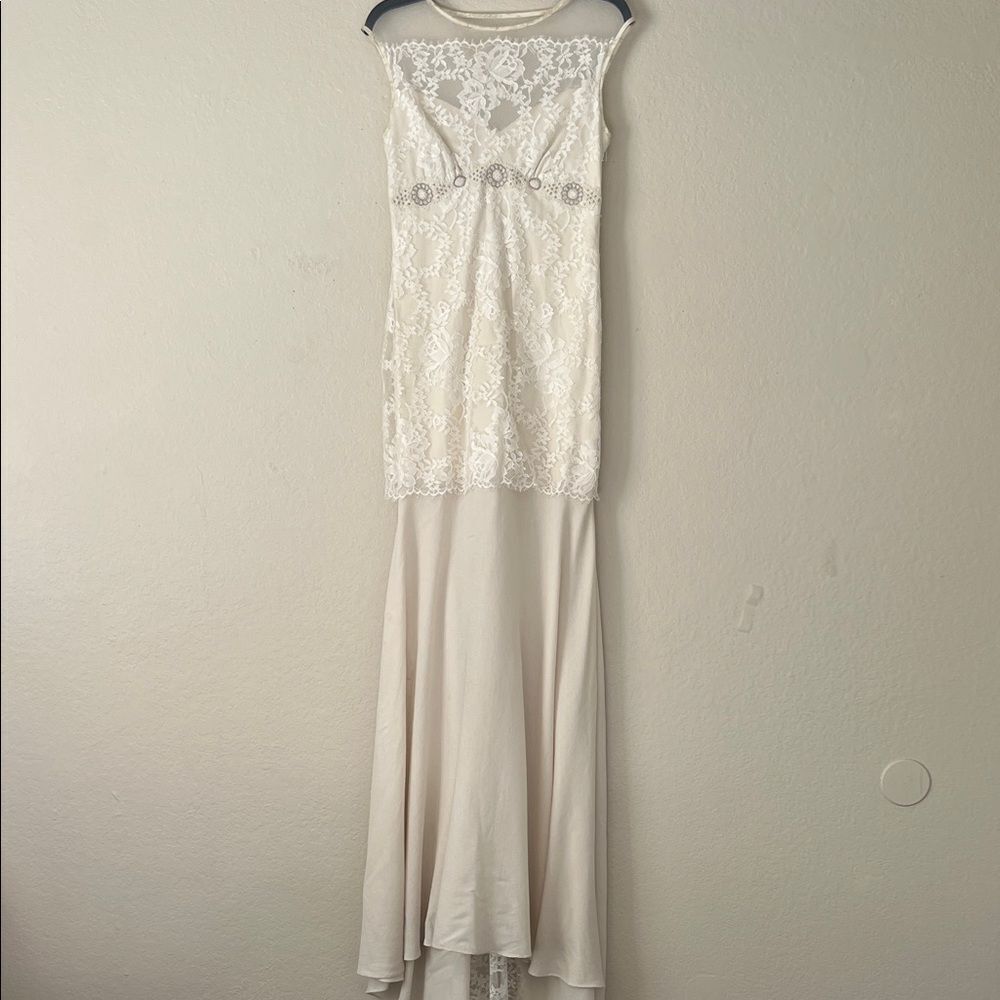 Vintage Claire Pettibone Sleeveless Wedding Dress in Size 8